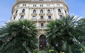 Piazza Bovio 22